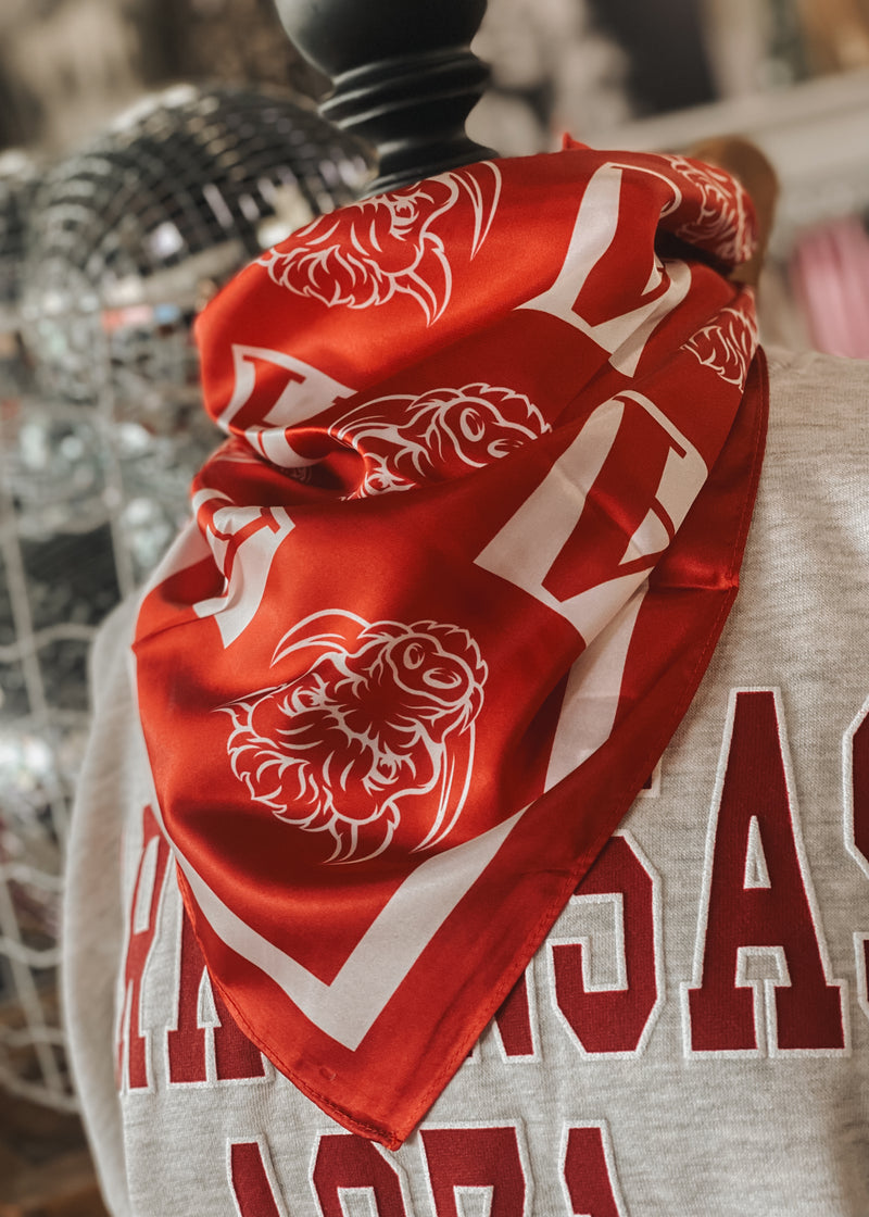 Hog Scarf